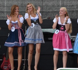 Miss Dirndl 4050